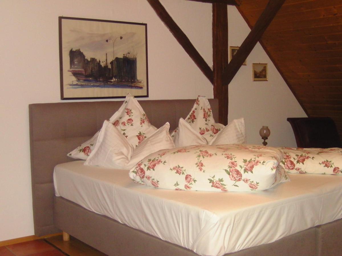 Large Twin Room