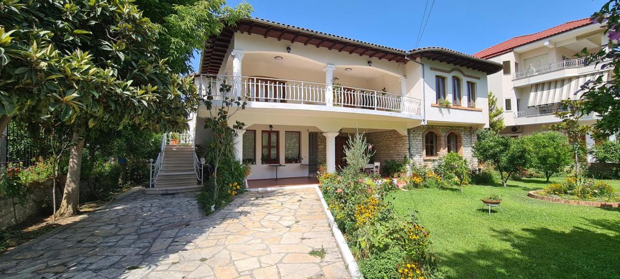 Veranda B&B - Bed and Breakfast