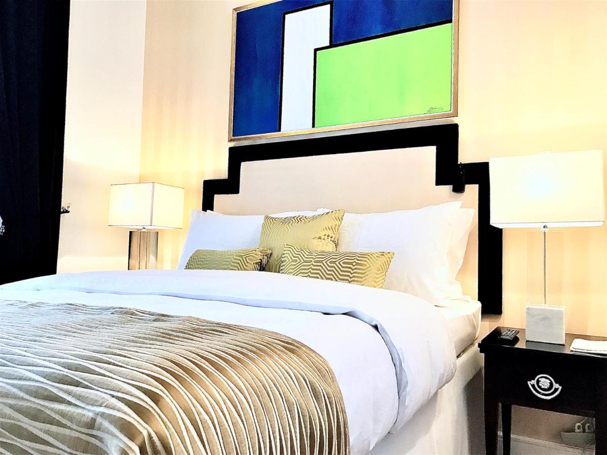 Luxury Two-Bedroom Suite with old town view