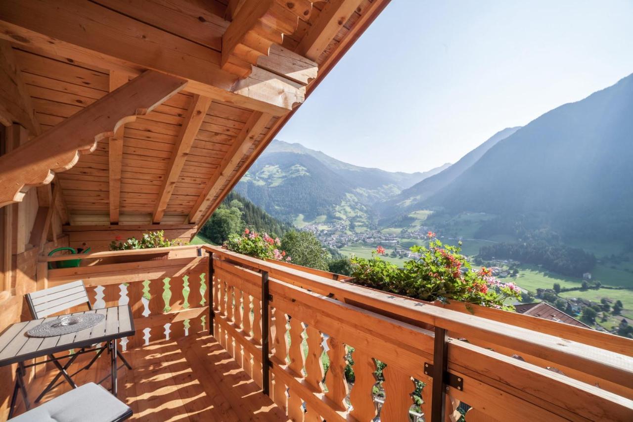 B&B San Martino - Innergasserhof Ferienwohnung Enzian - Bed and Breakfast San Martino