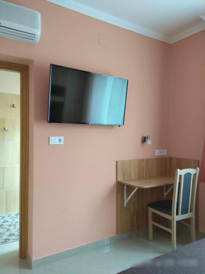 Three-Bedroom Townhouse