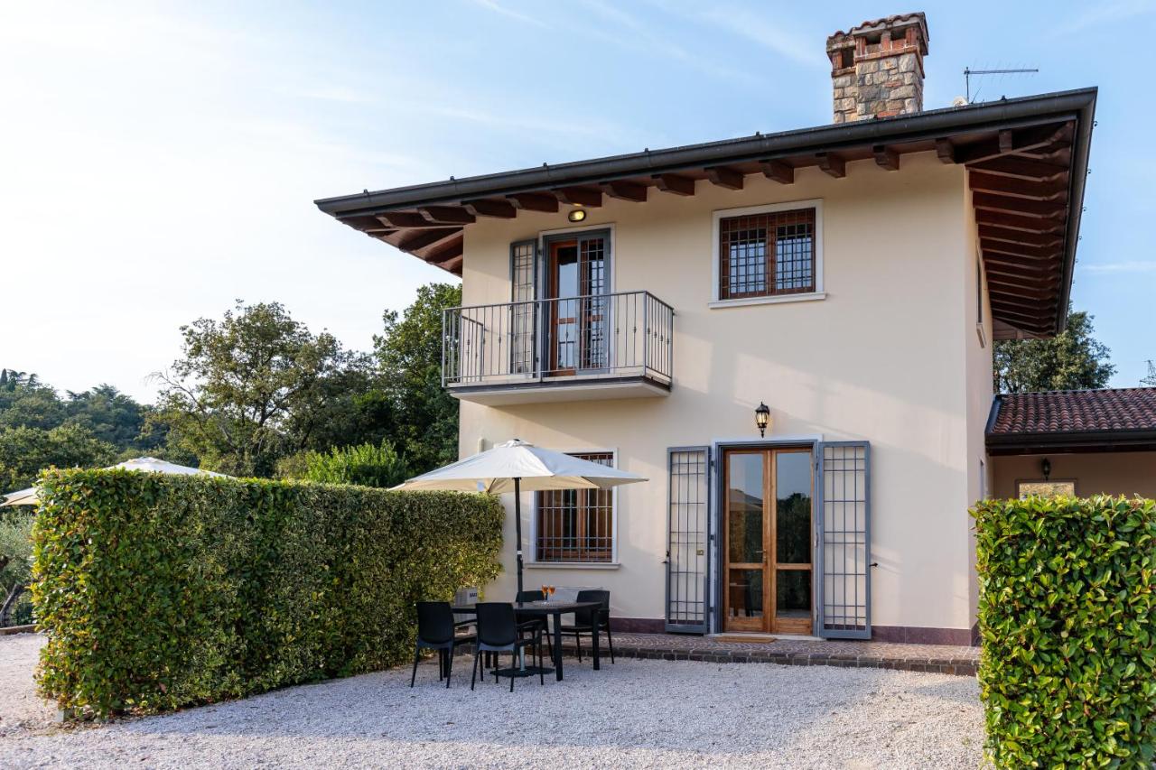 Il Casale Lonato - by Host4U - Bed and Breakfast Lonato