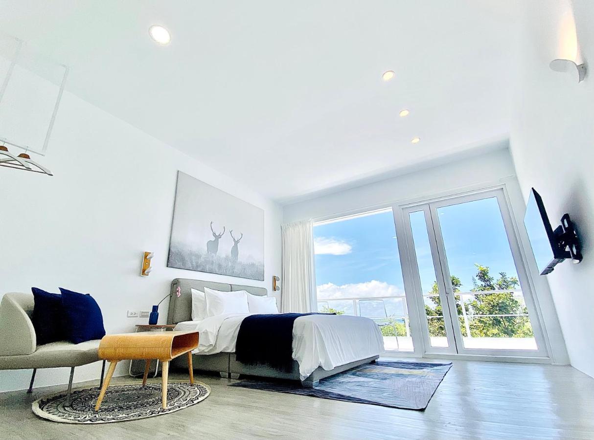 Deluxe Doppelzimmer mit Balkon und Meerblick