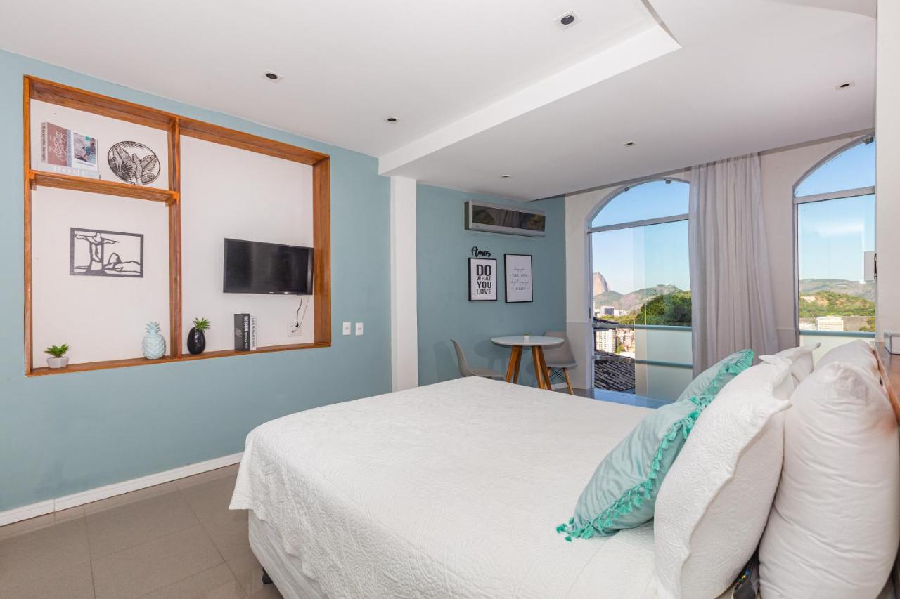 Deluxe Suite with Spa Bath