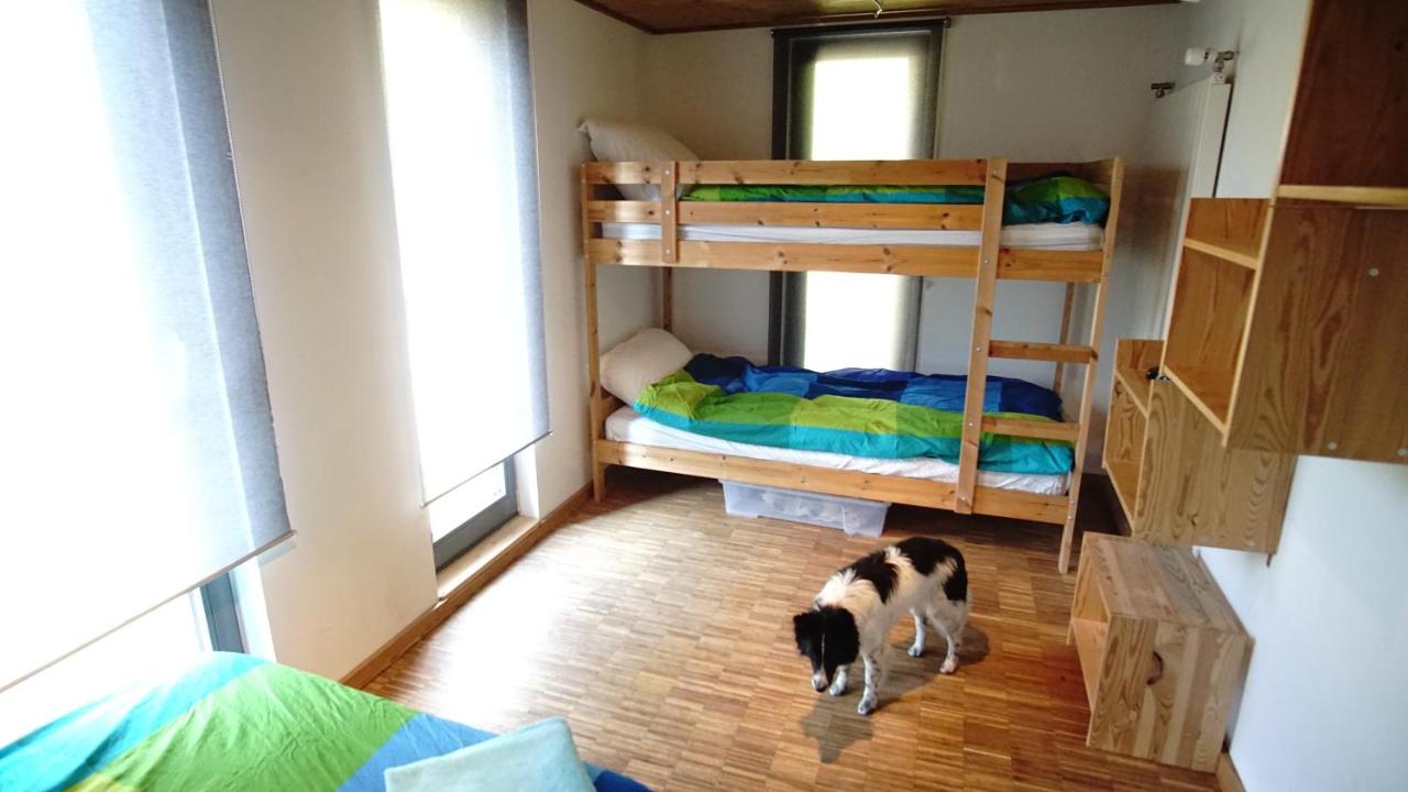 Chambre Triple Basique avec Salle de Bains Commune