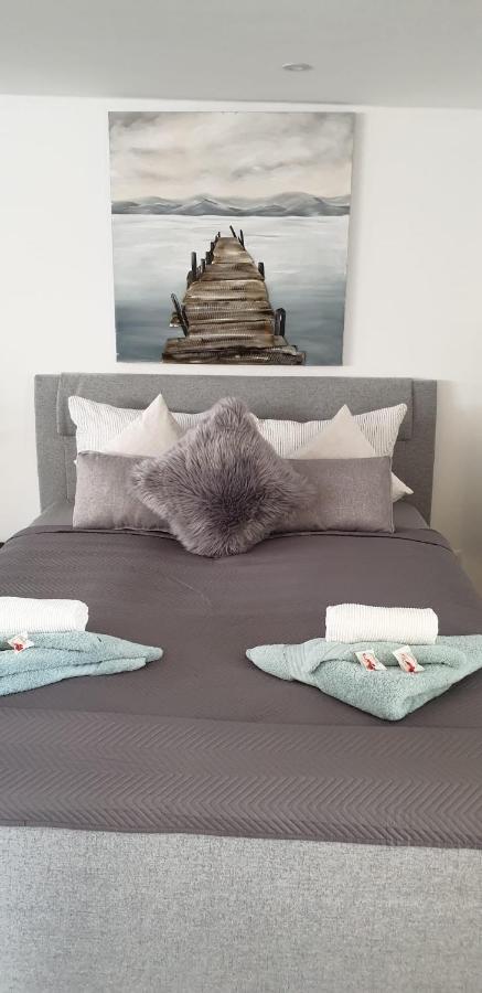 Sharky Ferienwohnung in Bahnhofsnähe - Chambres d’hôtes