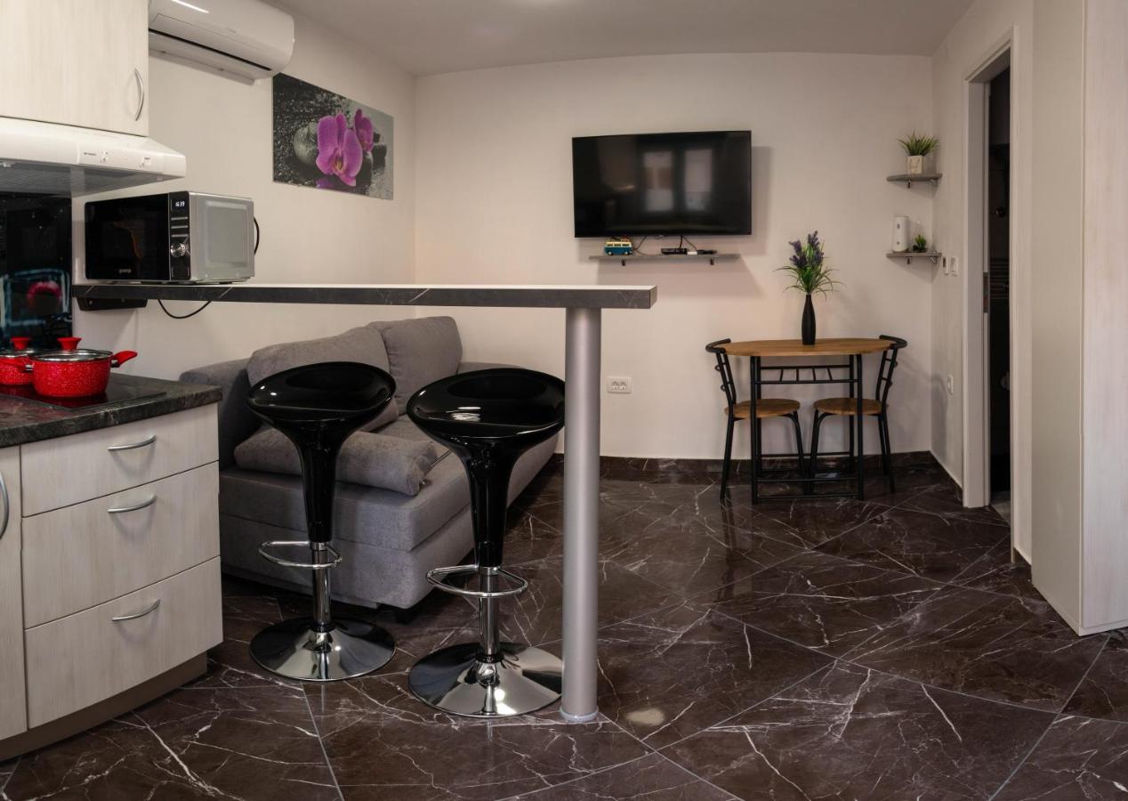 Apartman Noel Peroj centar - B&B