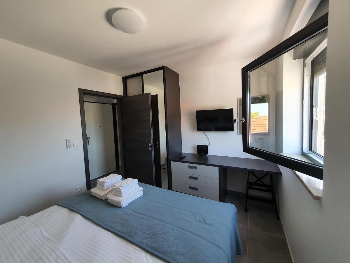 Apartment mit Balkon