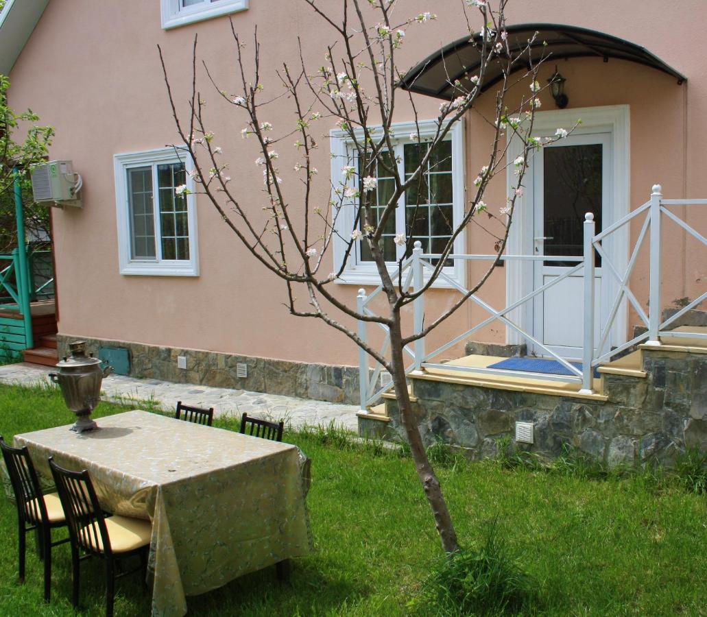 B&B Gabala - White Room - Bed and Breakfast Gabala