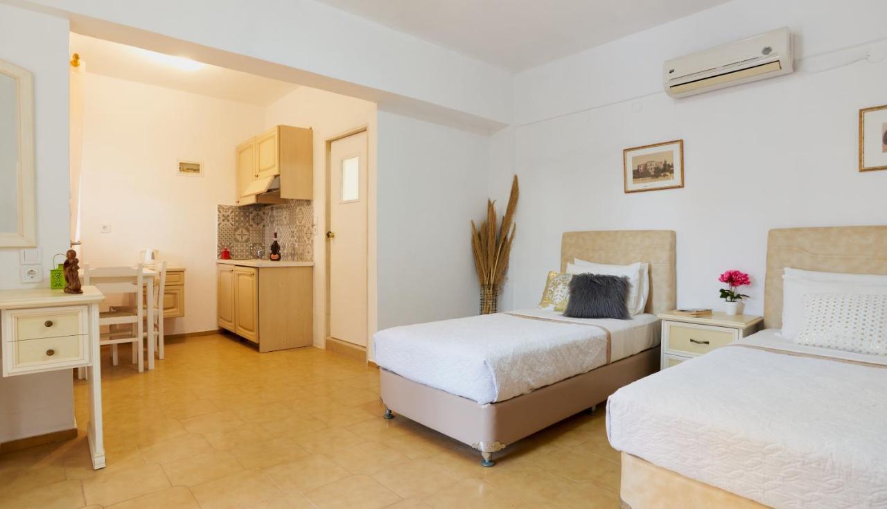 Standard Twin/Double Studio