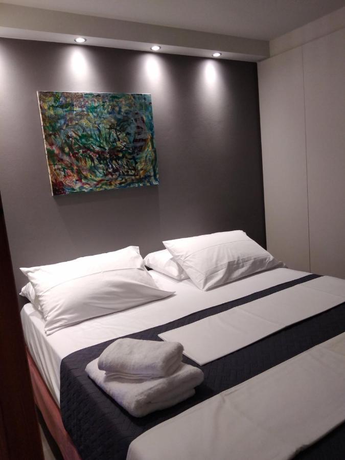 Avge- Studio Ground Floor