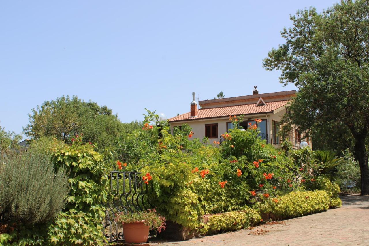 B&B Castelbuono - Villa Failla - Bed and Breakfast Castelbuono