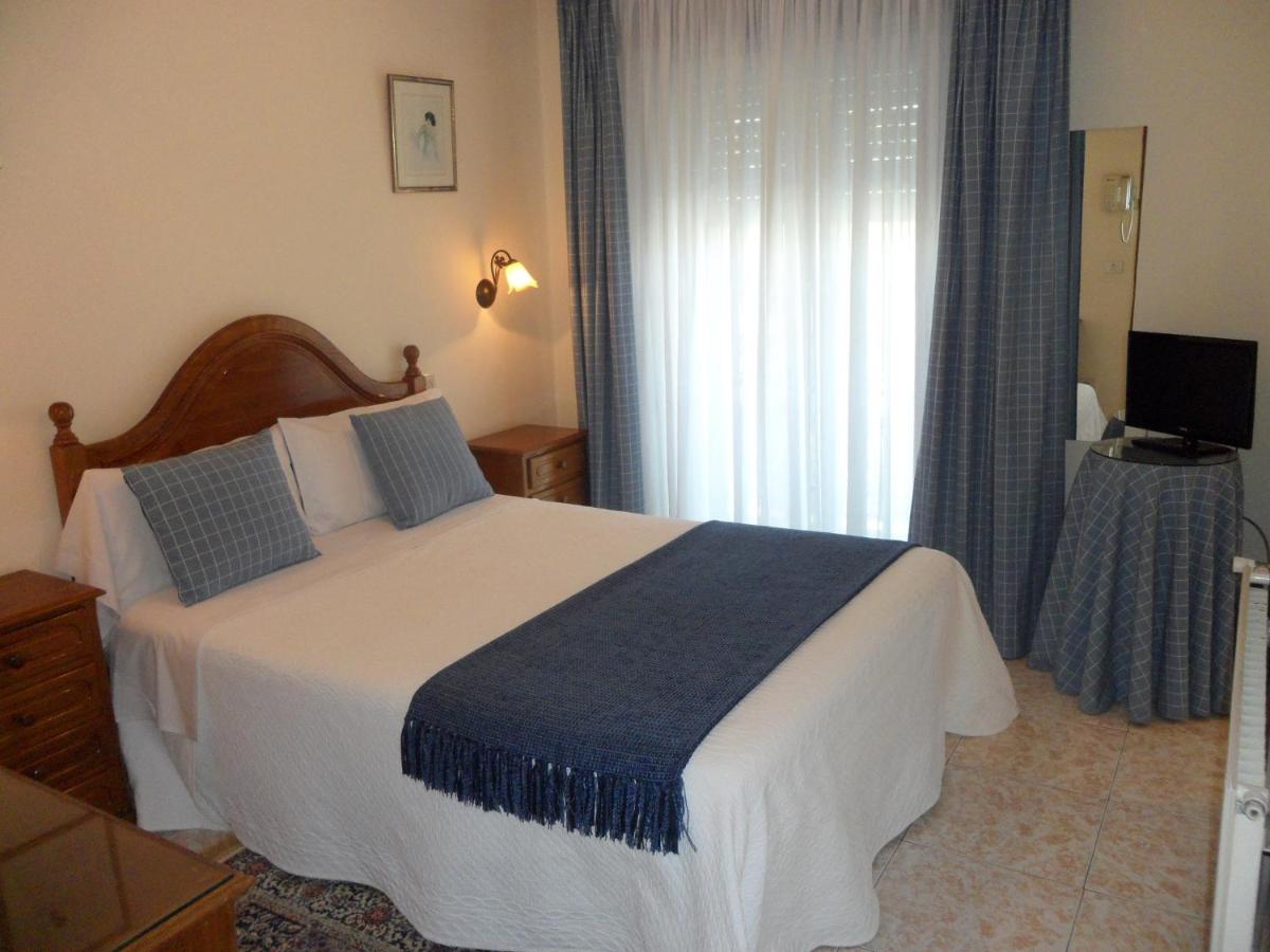 B&B Sabariz - Hotel Avenida - Bed and Breakfast Sabariz