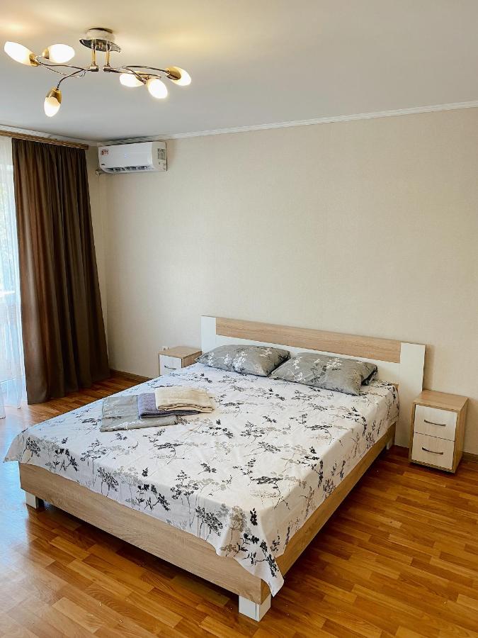 B&B Zaporiyia - Apartment Sobornyi Prospect 95 - Bed and Breakfast Zaporiyia