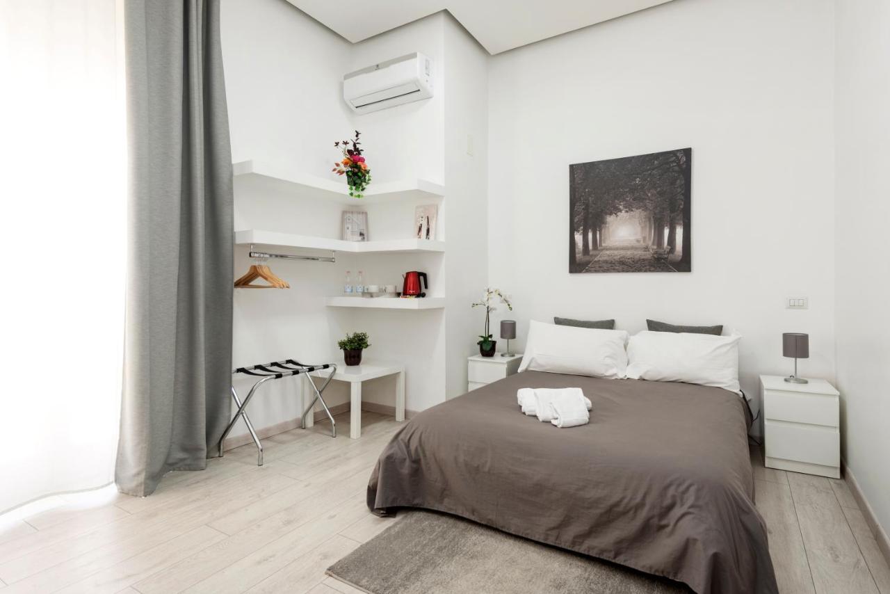 Habitación con cama grande 