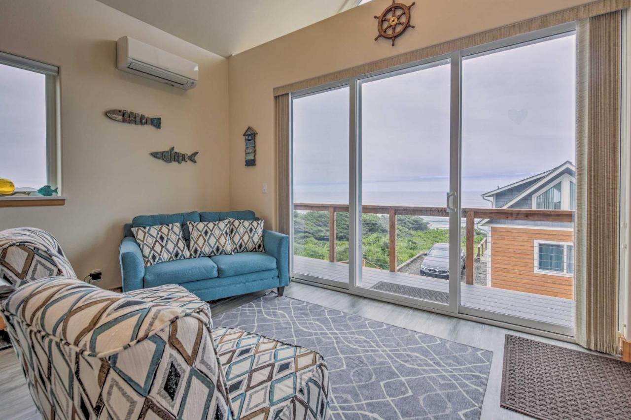 B&B Yachats - Chic Beachfront Abode with Balcony and Beach Access! - Bed and Breakfast Yachats