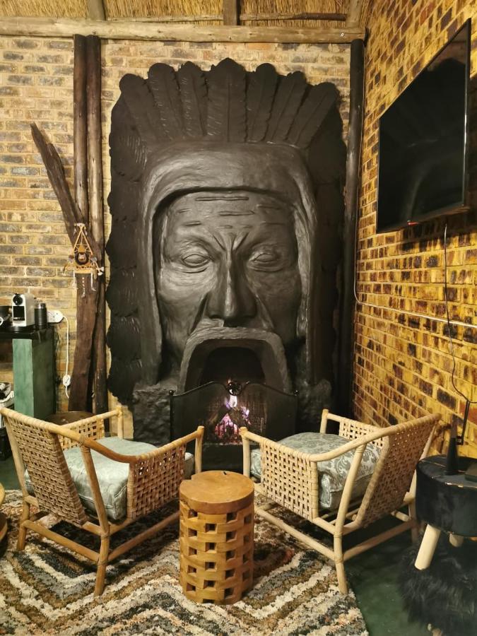 Lone Wolf's Lair - B&B Parys