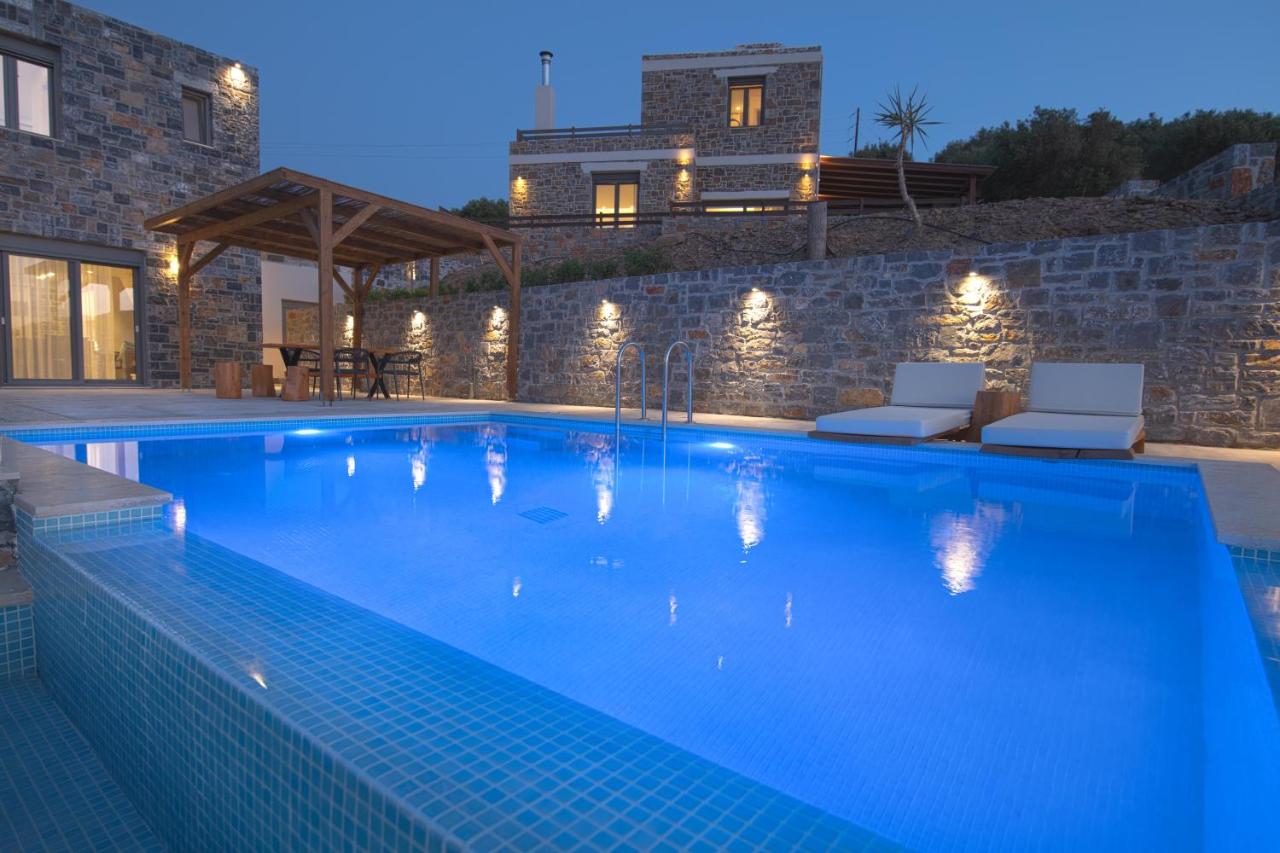 Villa con piscina privada