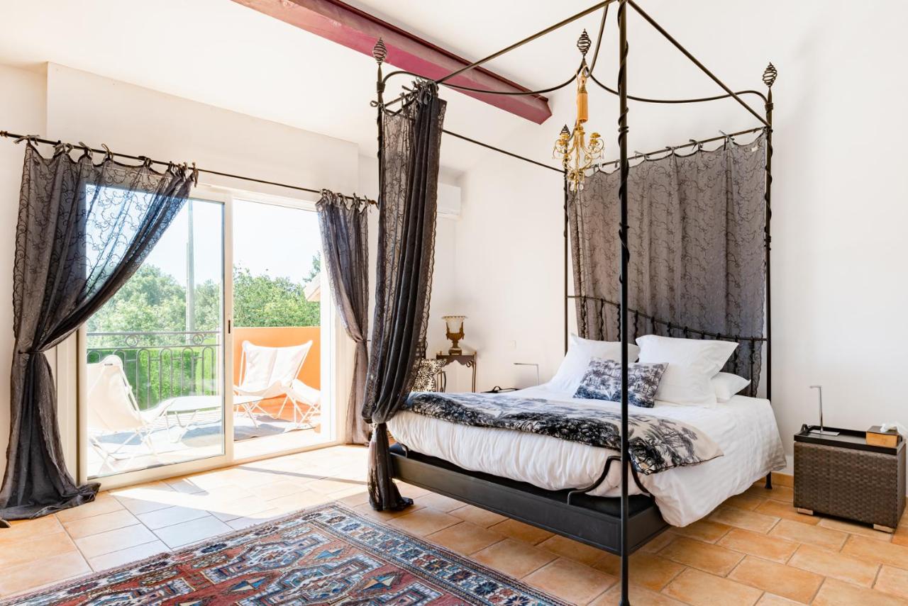 Suite with Pool View