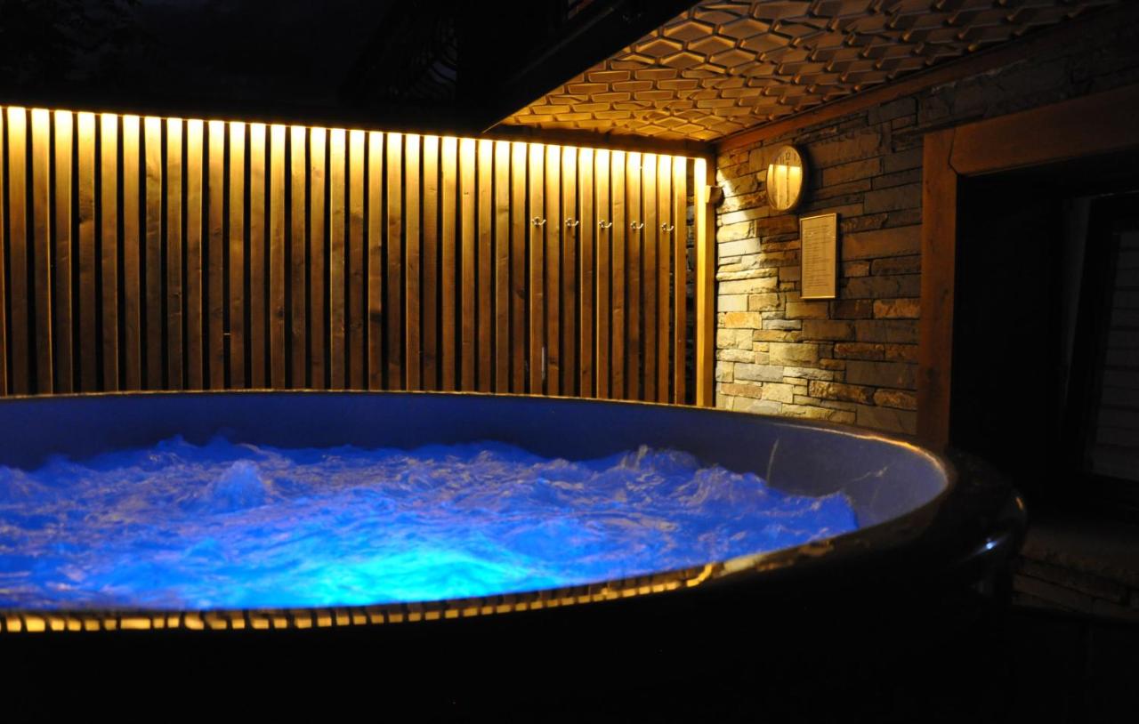 WIlla JODŁA JACUZZI&SAUNA