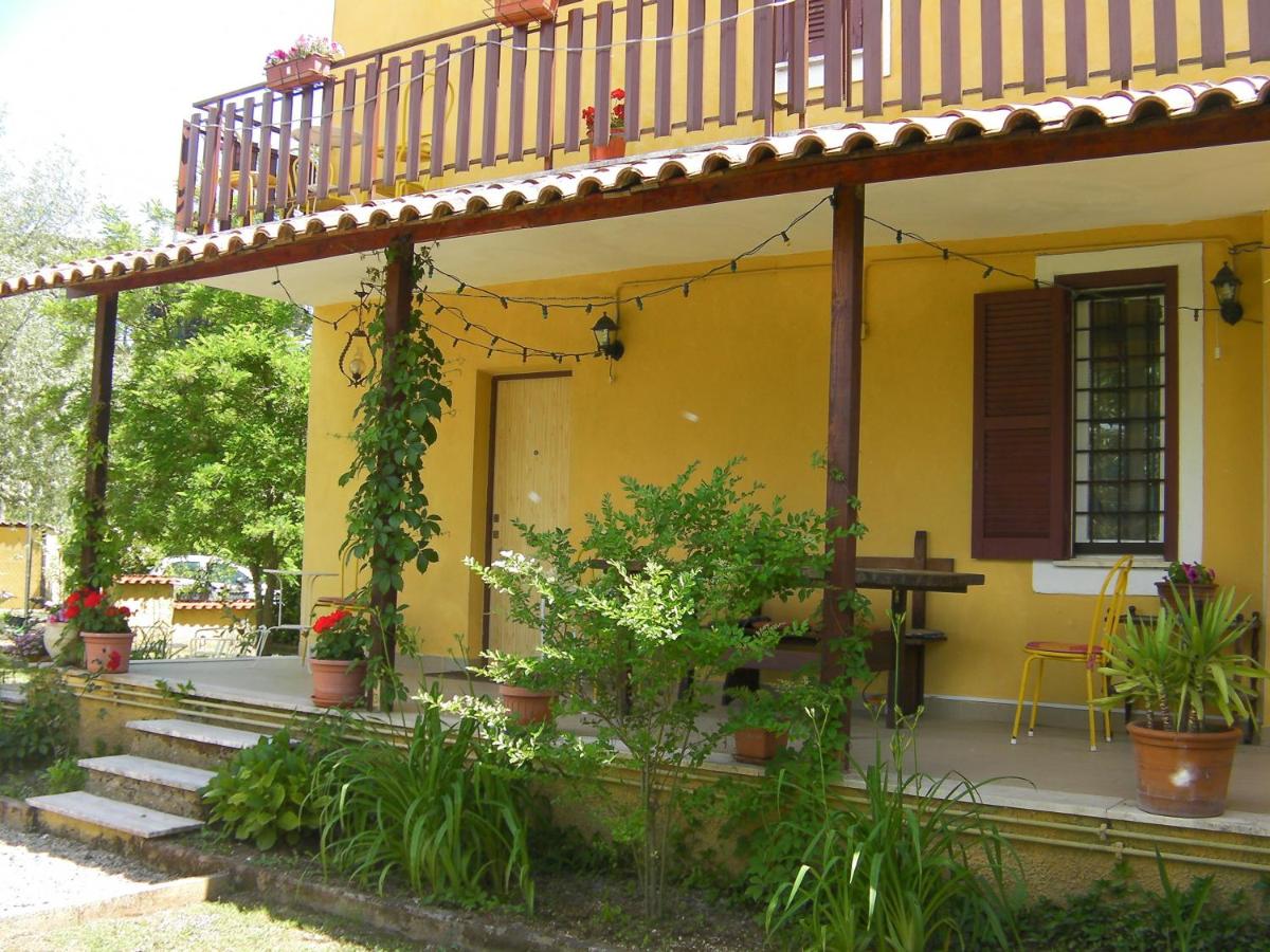 Life B&B - Bed and Breakfast Sutri