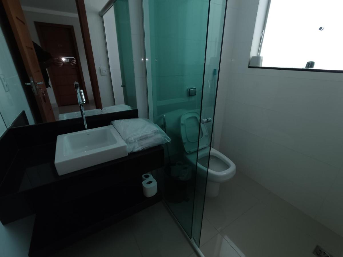 Dreibettzimmer mit eigenem externen Bad