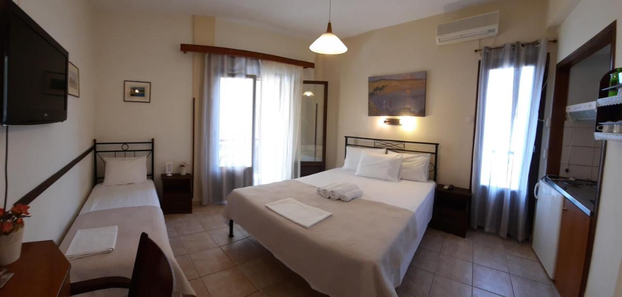 Deluxe Dreibettzimmer mit Meerblick