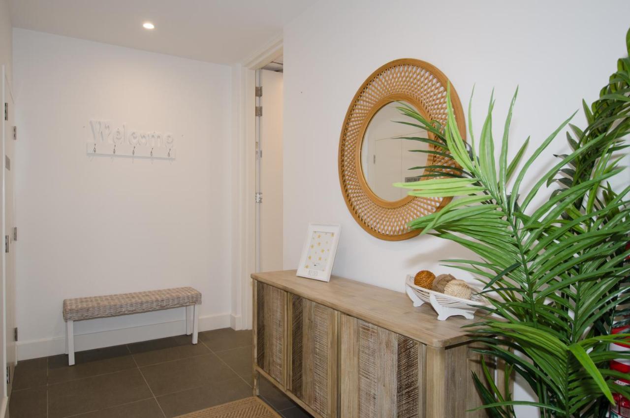 Shellharbour Seaview Luxury Escape - B&B