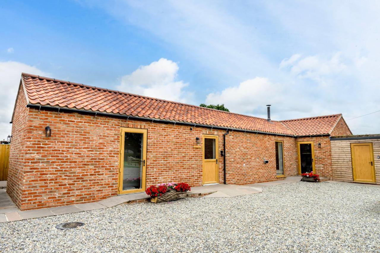 Brecks Farm - The Tractor Shed - B&B York