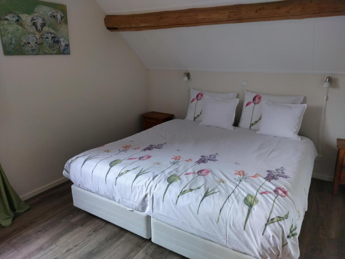 Vierpersoonskamer met Eigen Badkamer