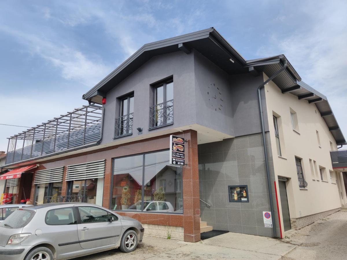Evita Apartmani Šibovska - B&B