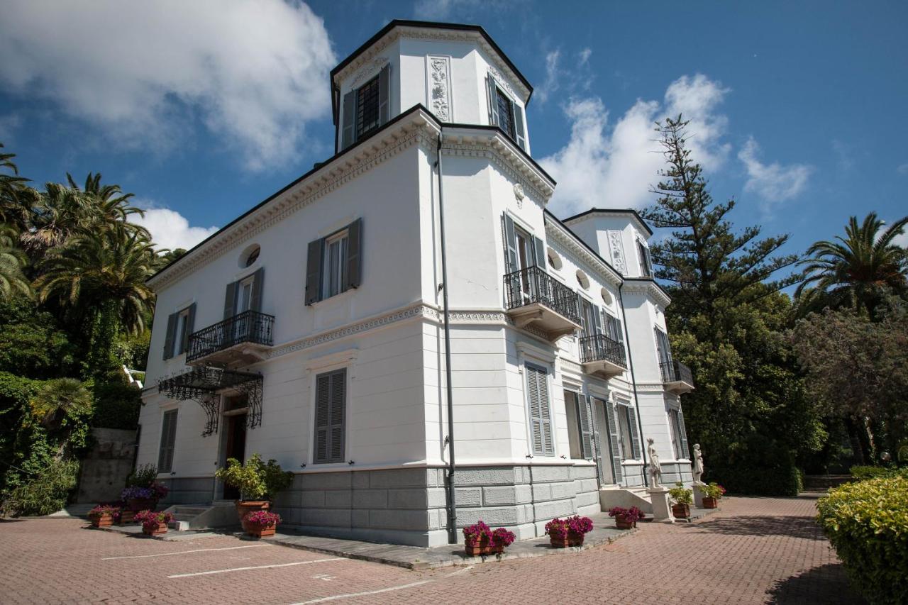 Residence RTA Villa Marina - B&B