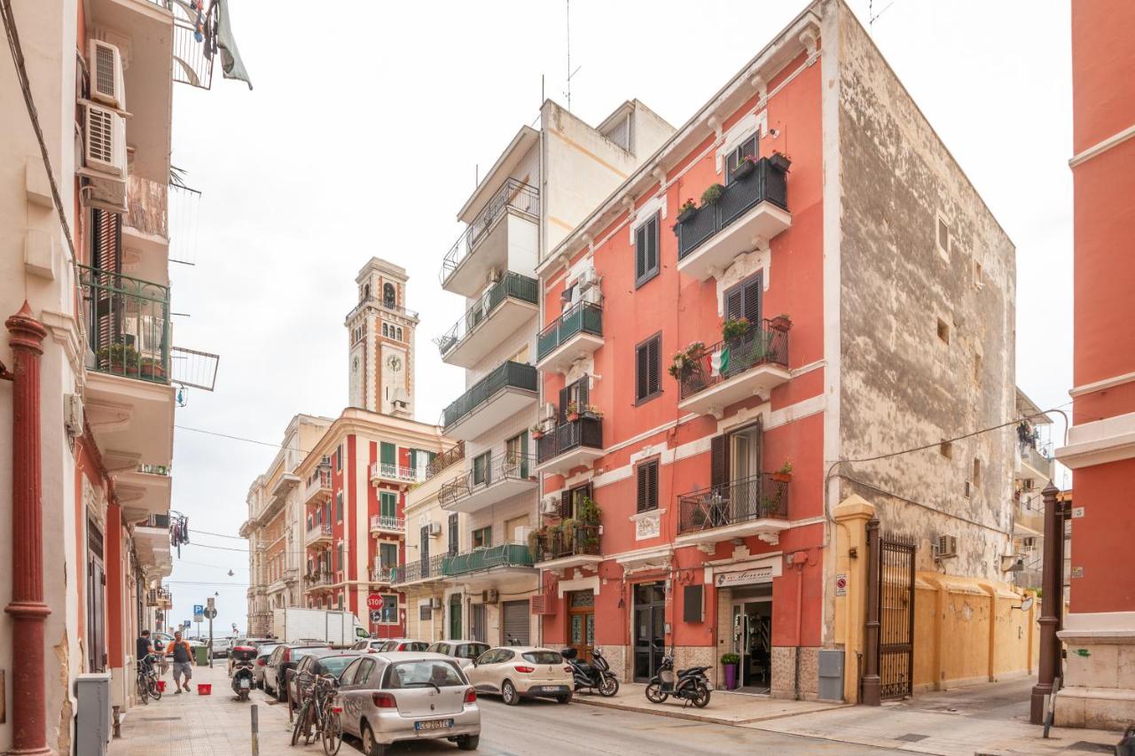 MADAME BARI' Suite Apt in the heart of Bari - B&B Bari