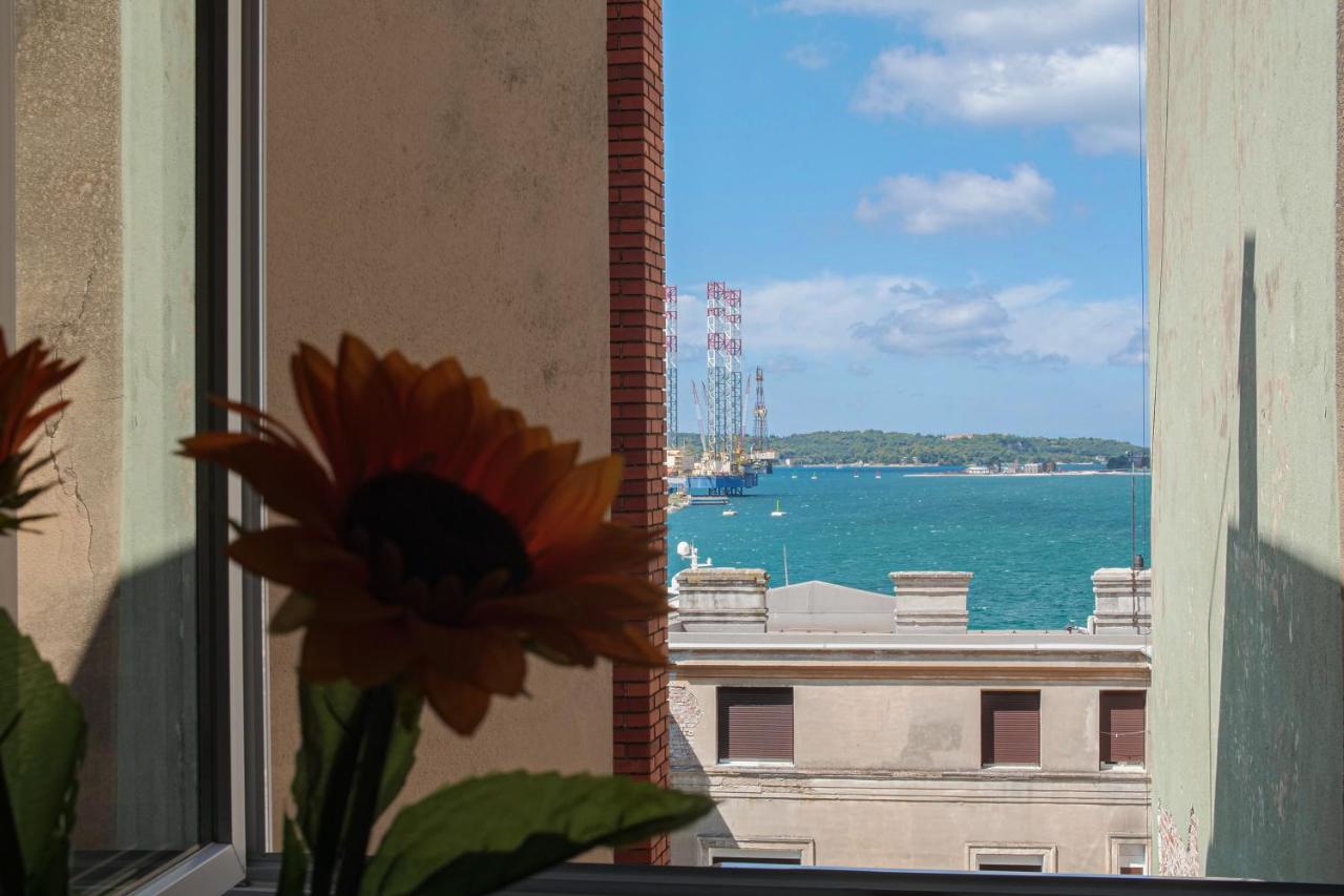 Arena apartment with 3 bedrooms in the city center - B&B