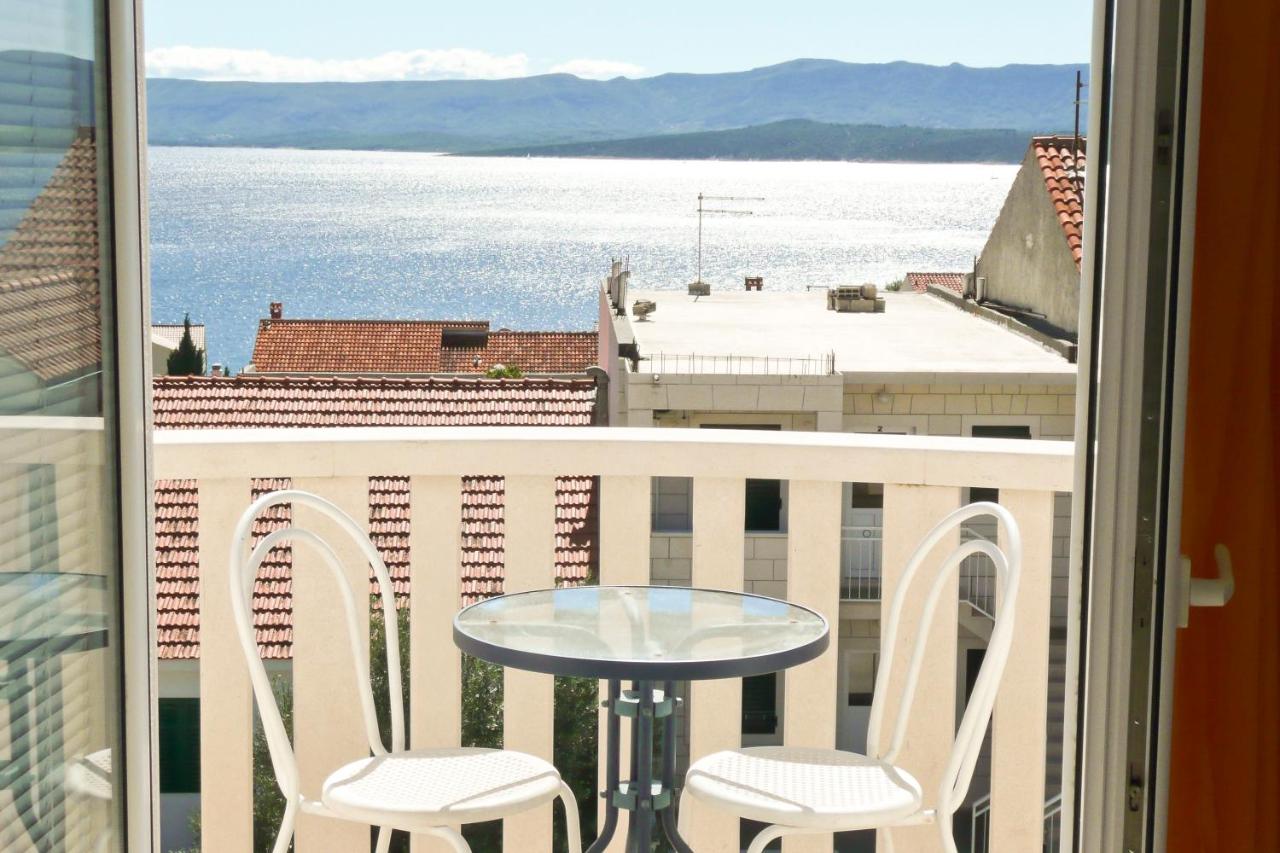 Appartamento con 2 Camere da Letto e Vista Mare