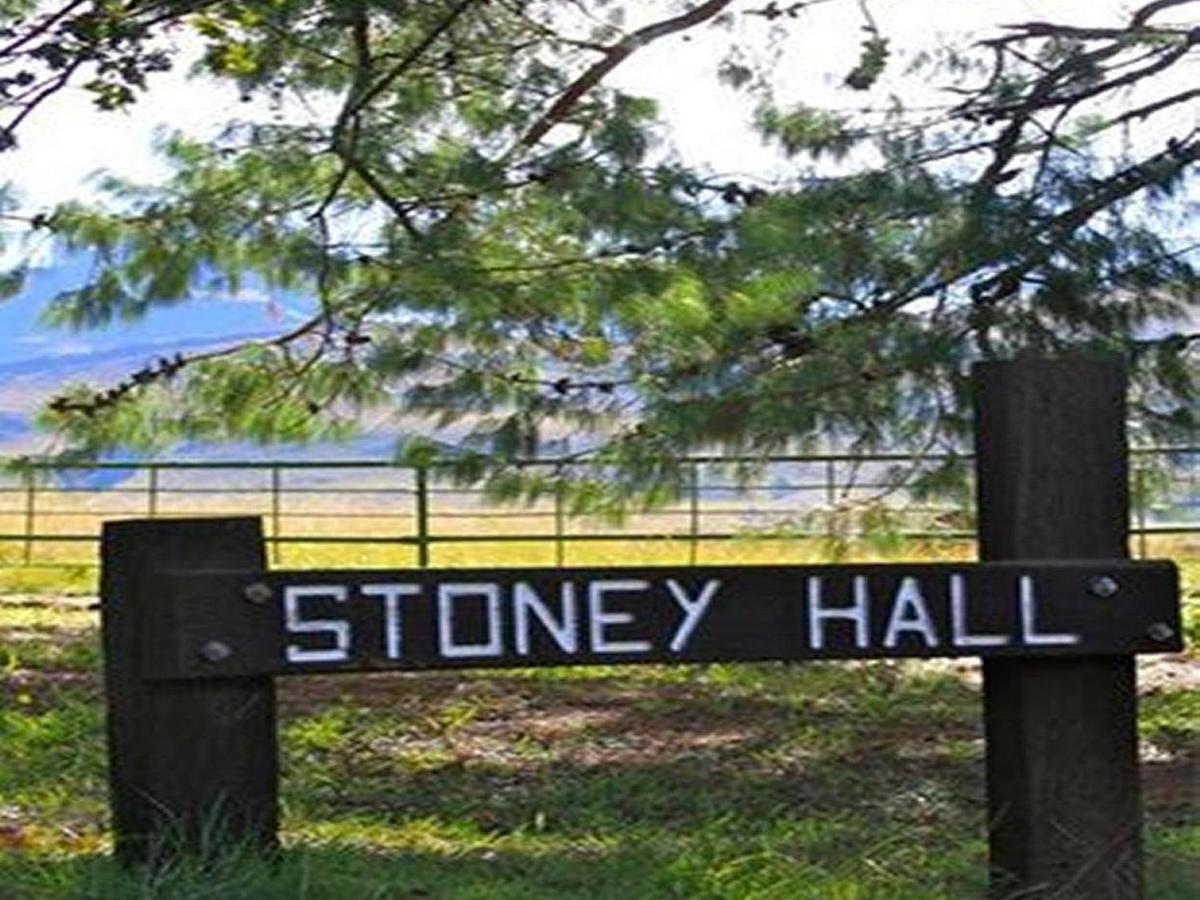 Stoneyhall Farm Accommodation - B&B Scotston