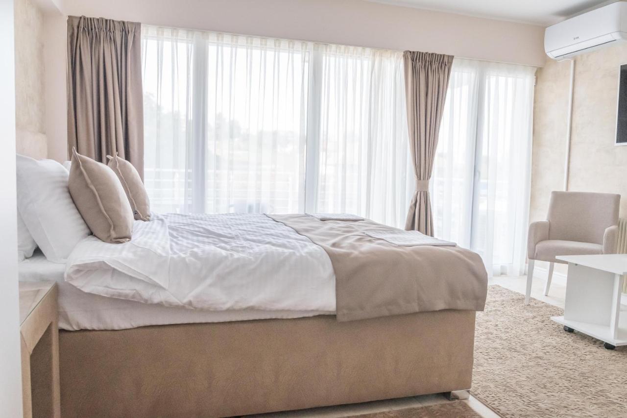 Estudio Deluxe con cama grande