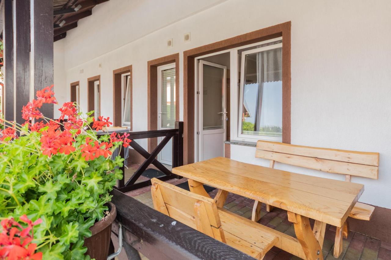 Driepersoonskamer met Eigen Badkamer