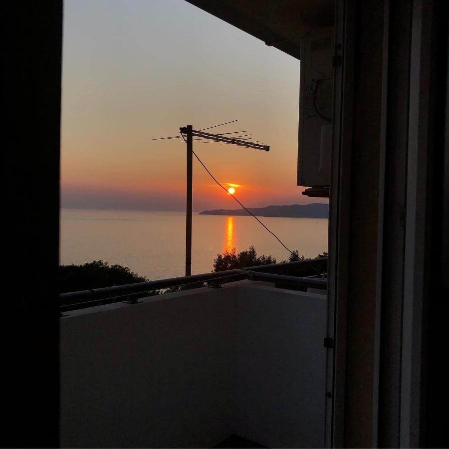 Double Room with Balcony and Sea View