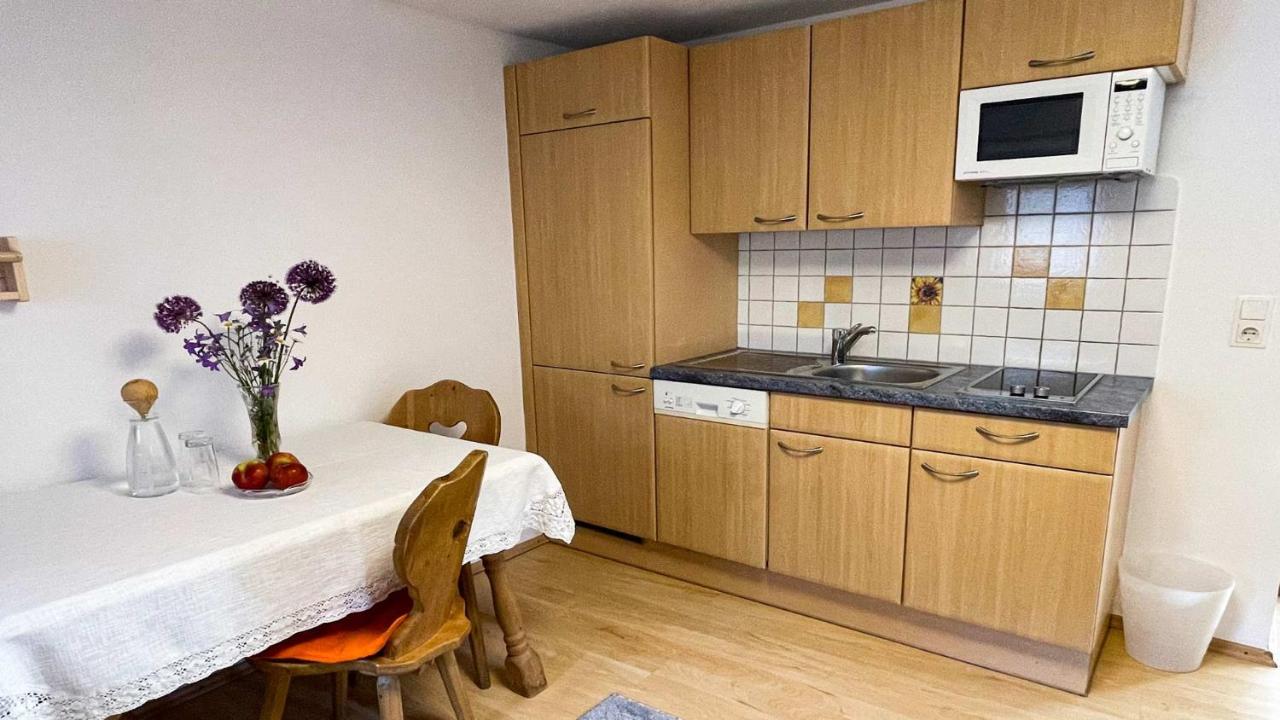 Apartment mit Terrasse