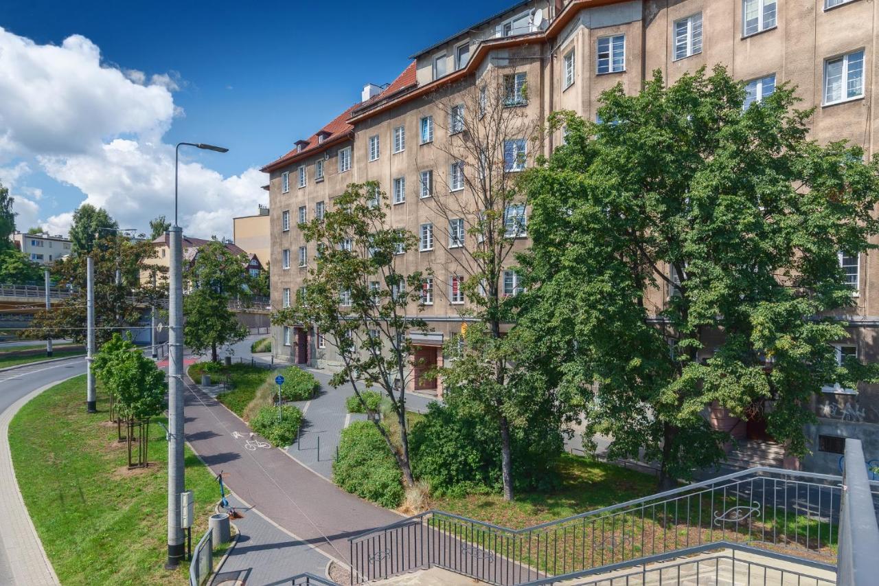 Gdynia Centrum - Podjazd - B&B