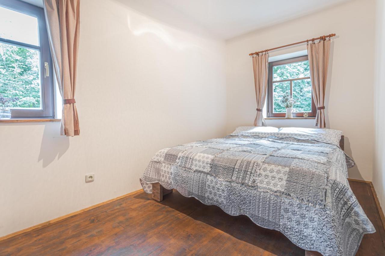 Buškovský mlýn 1580 - B&B