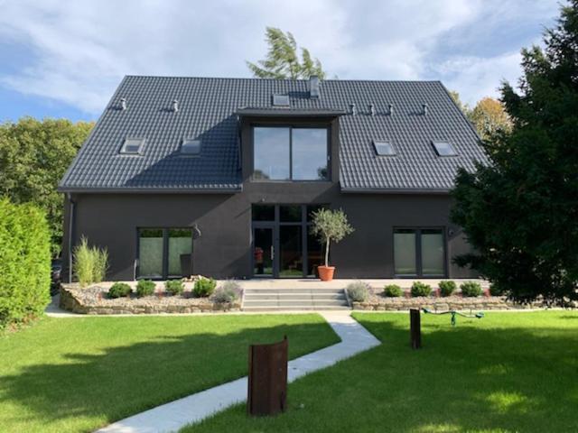 Black House 88 - B&B