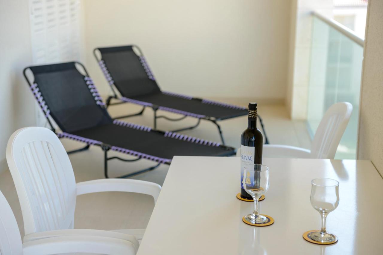 Apartment mit 2 Schlafzimmern und Balkon
