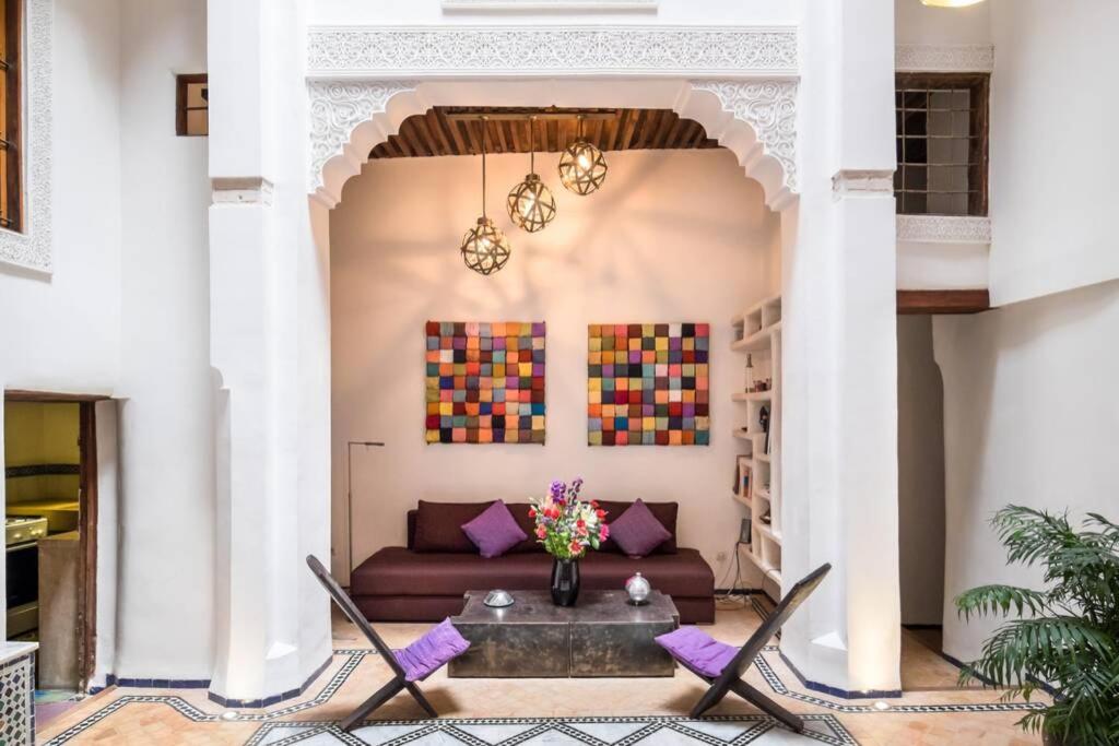 B&B Fez - COZY BUT TRENDY RETREAT IN MEDINA - Bed and Breakfast Fez