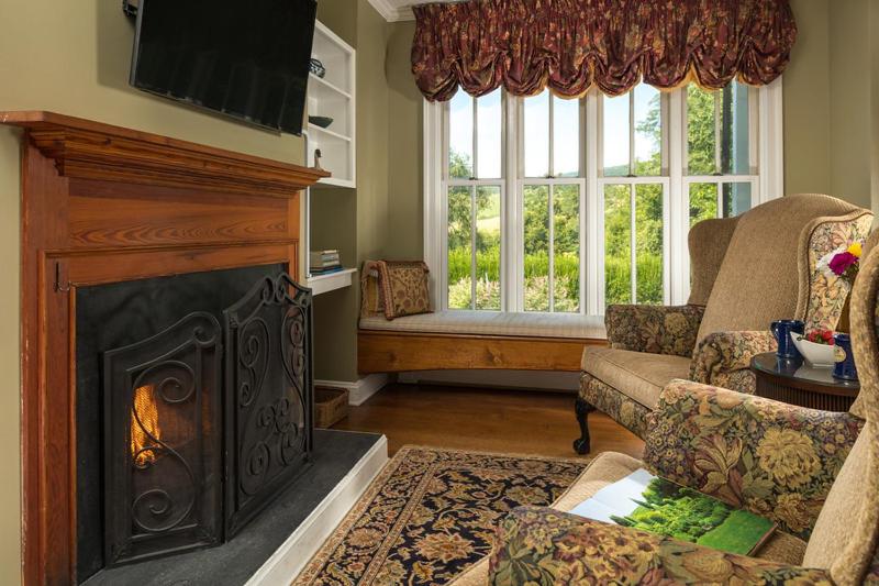 King Suite with Balcony