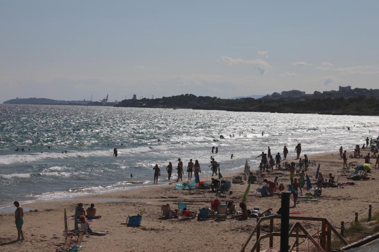 El Faro Apartaments Platja Llarga-Les Salines-TGN - B&B Tarragona