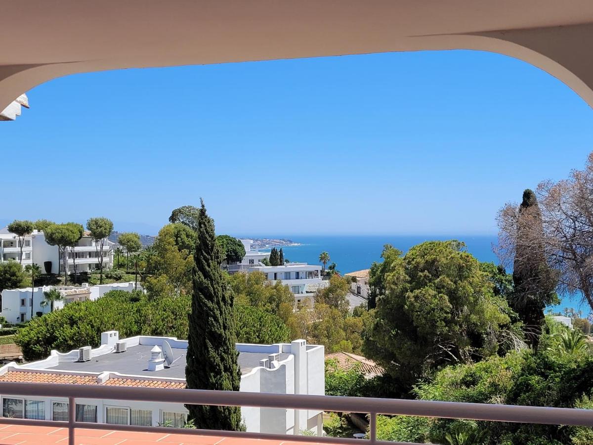 Studio Apartment with Sea View