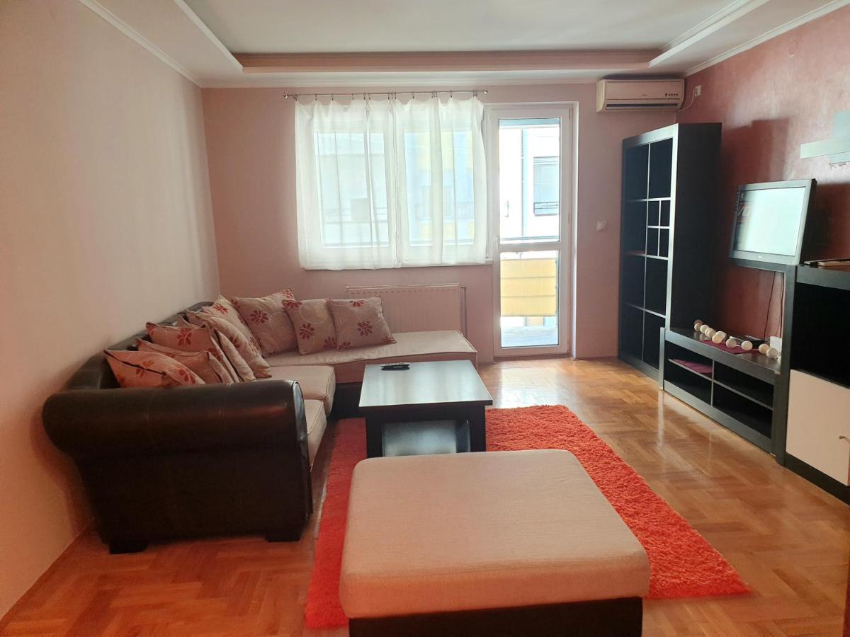 B&B Sremska Mitrovica - Apartman MIRAGE - Bed and Breakfast Sremska Mitrovica