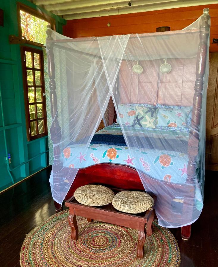 Chambre Lit Queen-Size Premium